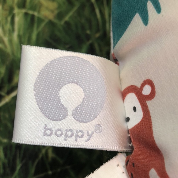 Baby Boopy Nursing Pillow - Picture 4 of 8